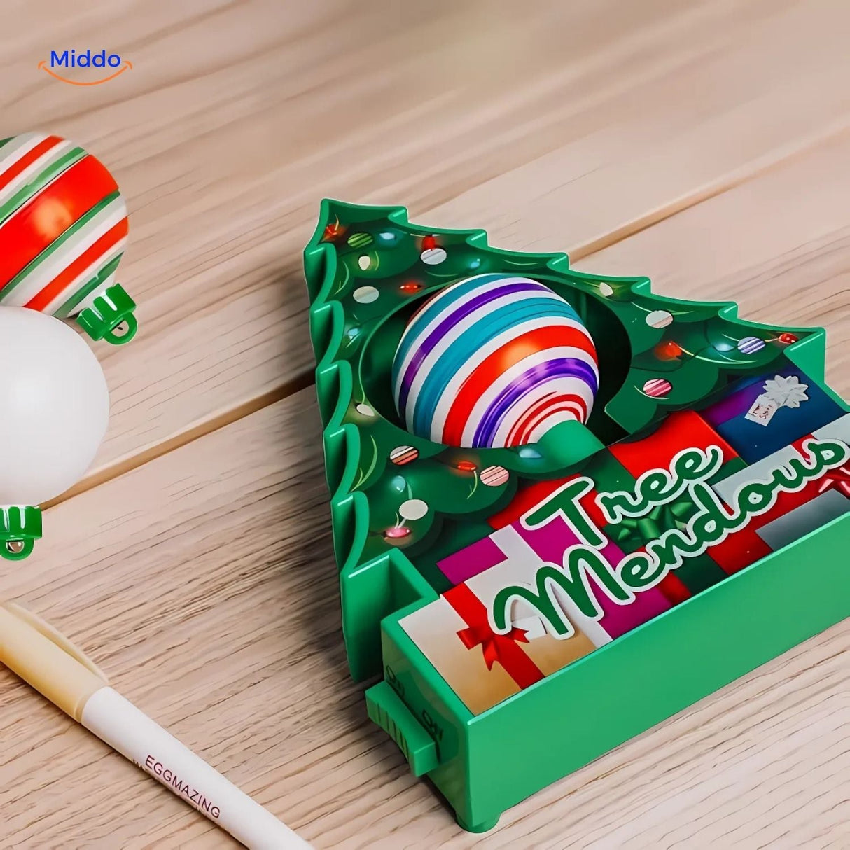 set diy boules de noël posées sur une table, prêtes à être décorées