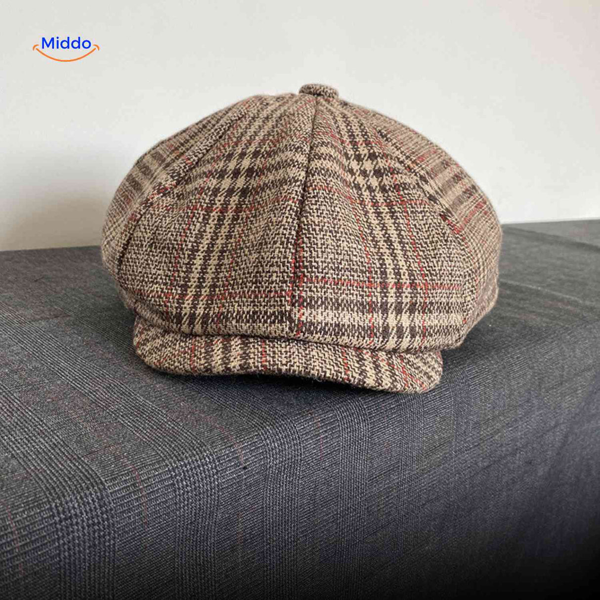 casquette plate en laine à carreaux marron et rouge, style newsboy rétro