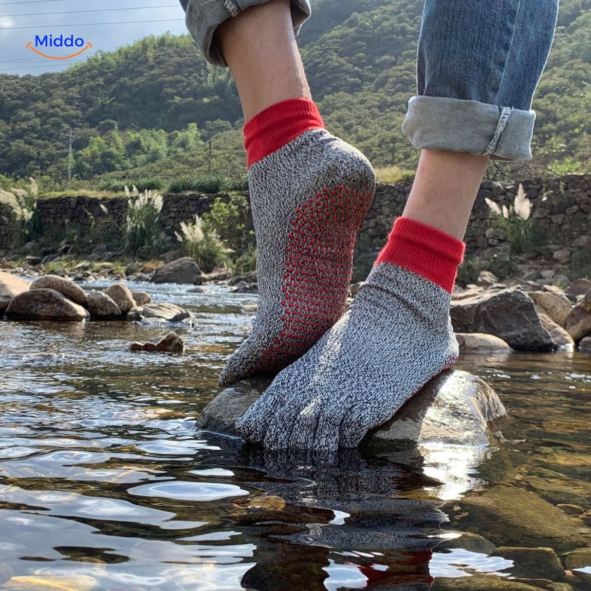 chaussettes cinq orteils adaptées aux milieux de travail contraignants et dangereux