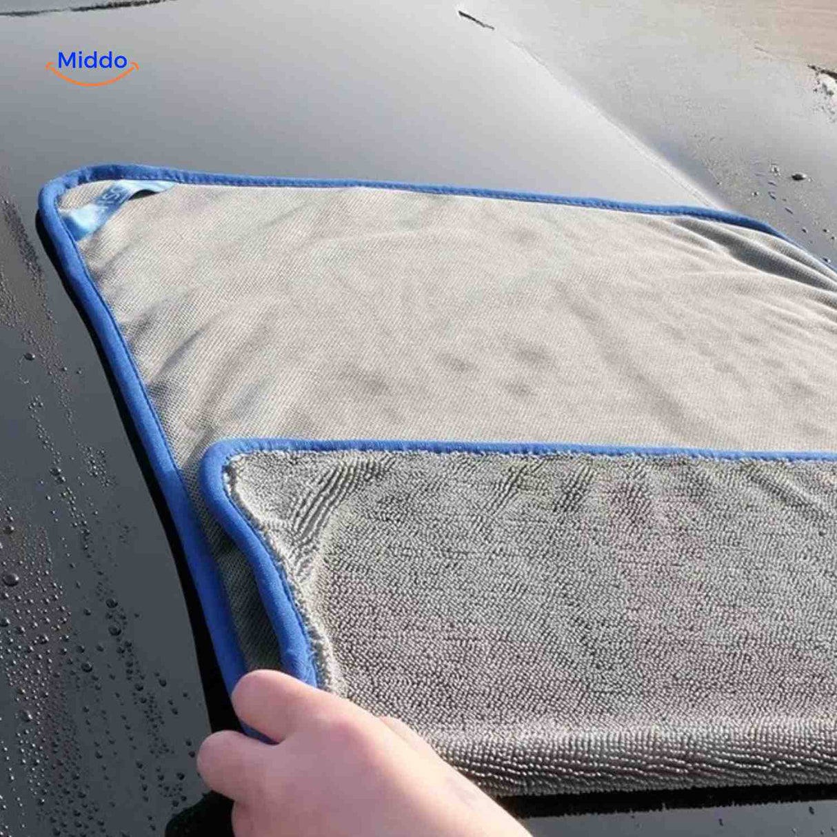 chiffon microfibre compact pour sécher rapidement la carrosserie de votre voiture