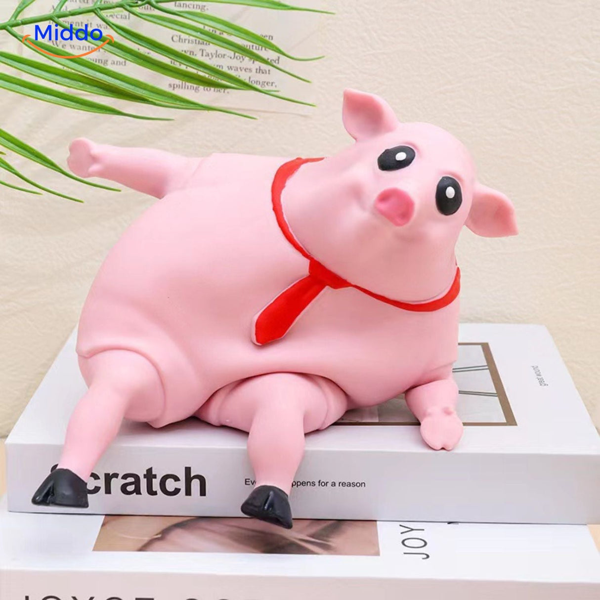 cochon squish rose 9 cm, jouet souple et extensible à presser dans la main