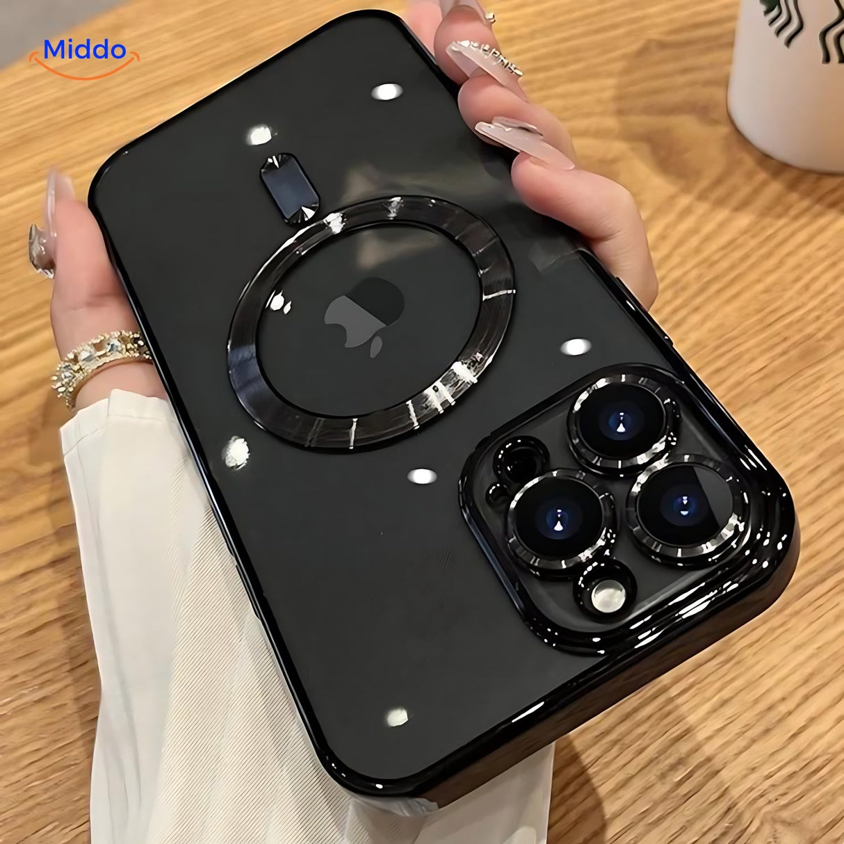 coque iphone coloris noir avec protection complète des objectifs