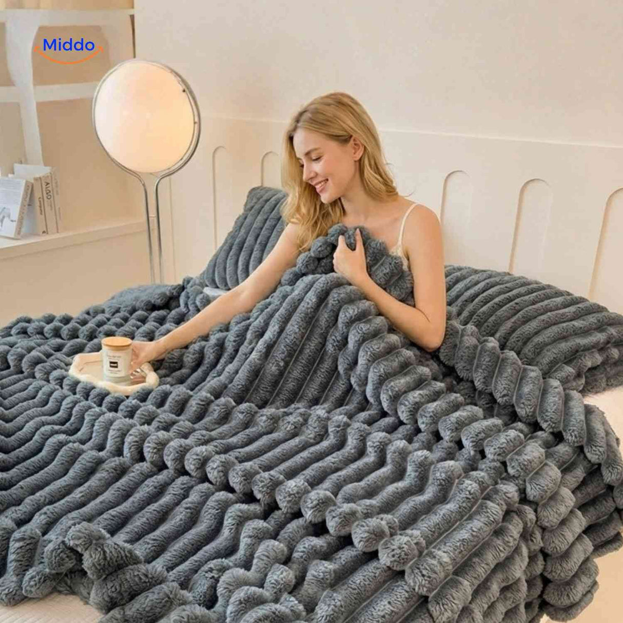 couverture en peluche chaude et câline, douceur enveloppante pour les nuits fraîches