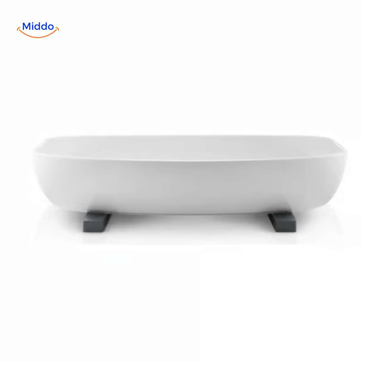dessous de verre minimaliste sous un plat en céramique moderne pour une table épurée