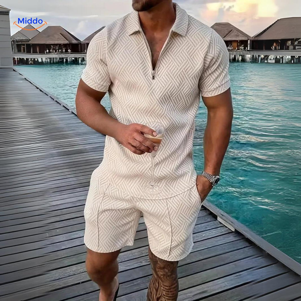 ensemble estival 2 pièces chemise légère et short coloris beige en situation vacances