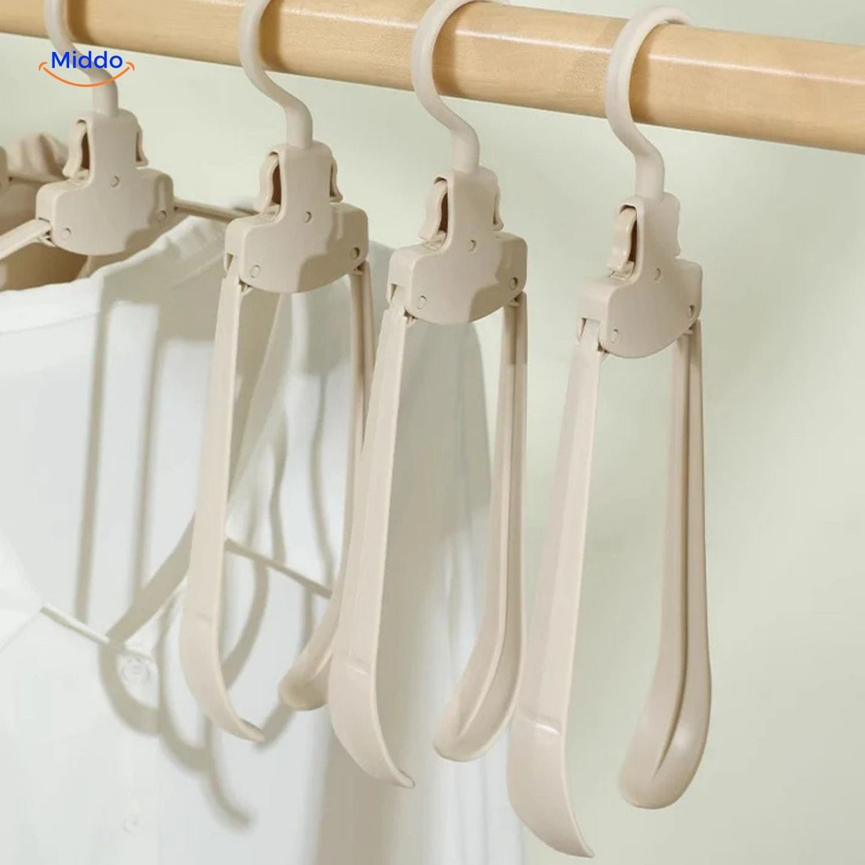 flexihanger pro durable et ajustable, parfait pour organiser la penderie à la maison