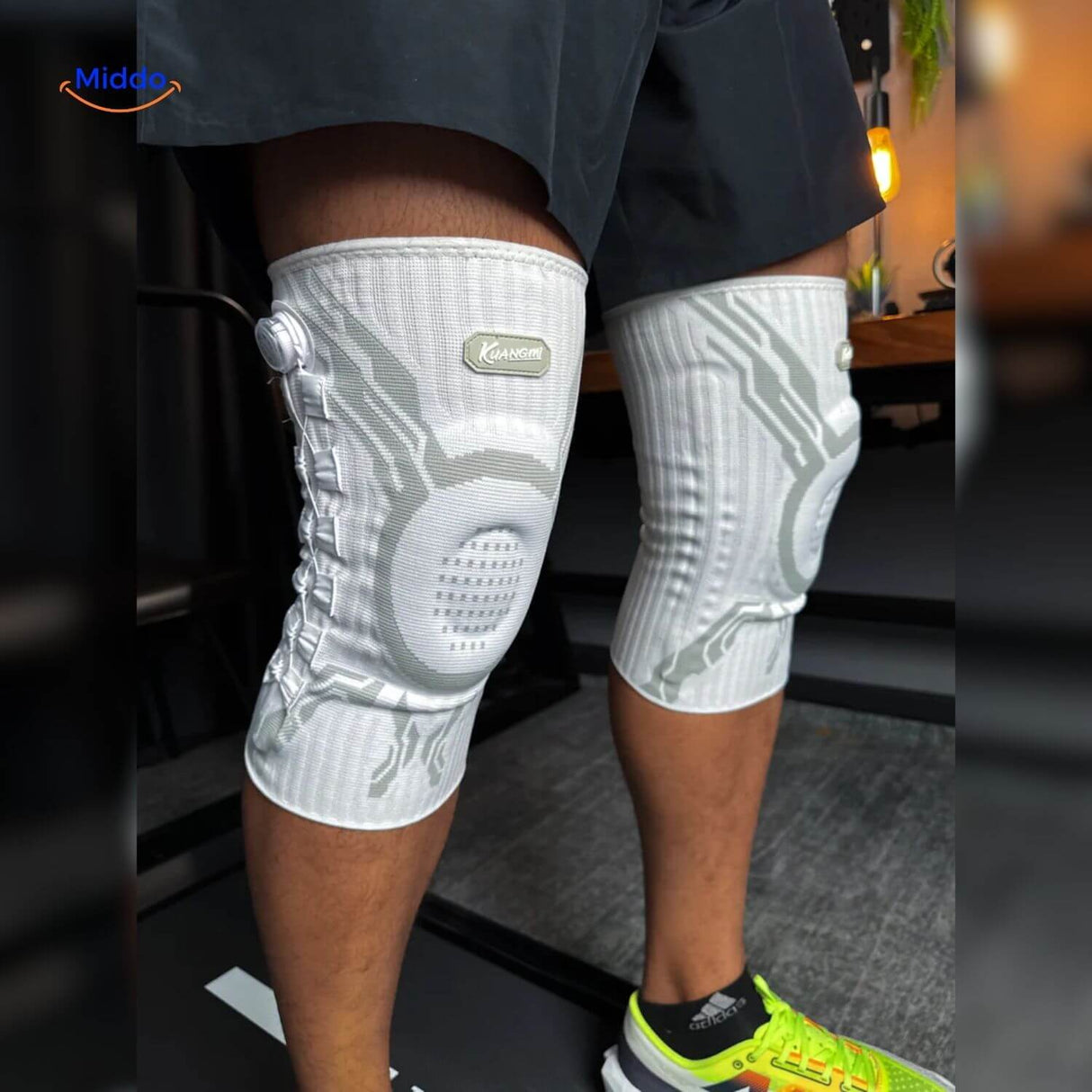 genouillère avec compression ciblée pour une stabilisation précise du genou