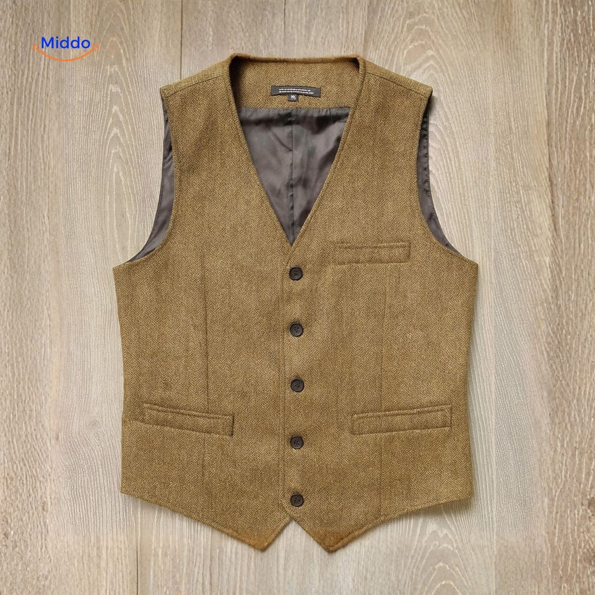 vue de face du gilet tweed brun avec rangée de boutons, coupe ajustée