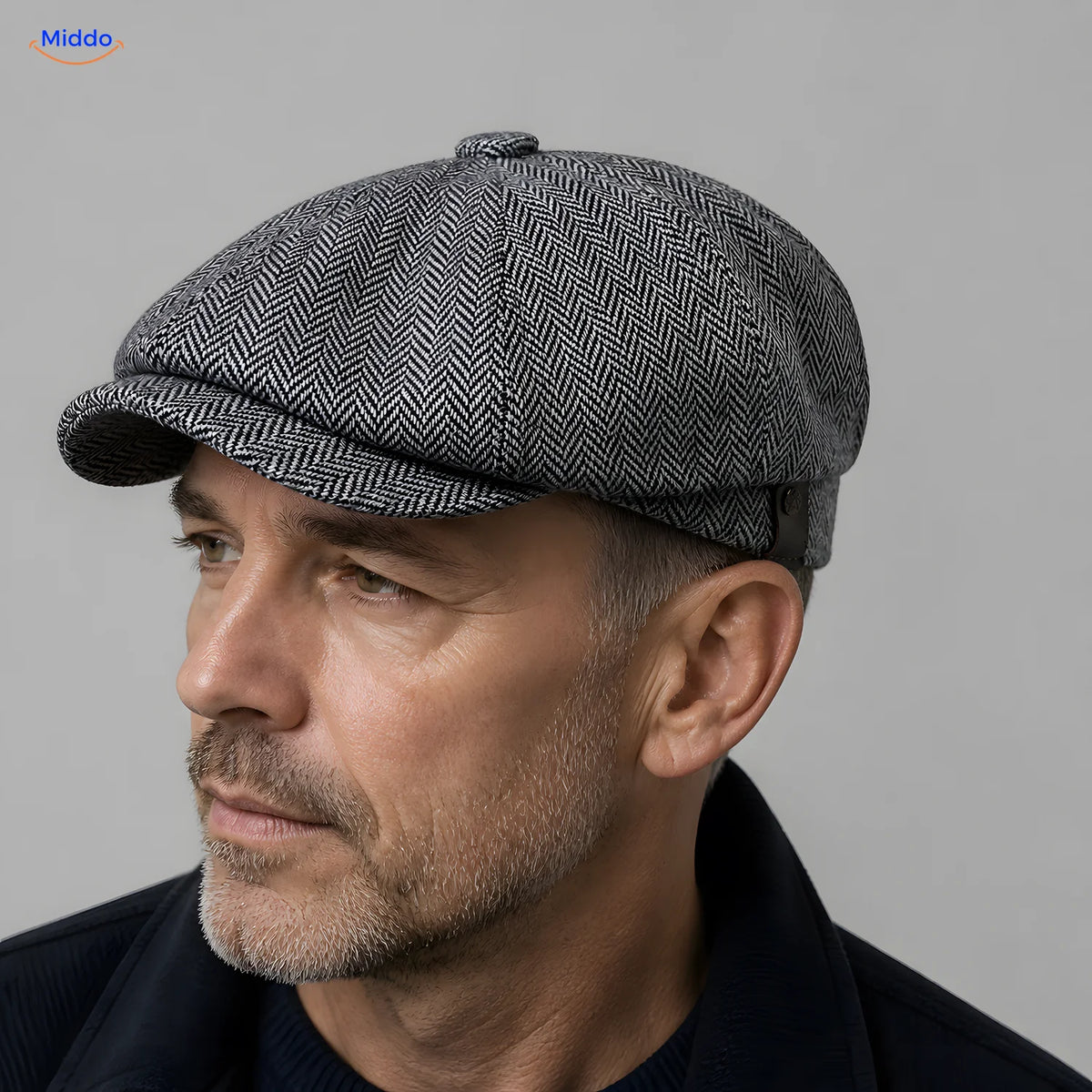Gros plan sur une casquette plate Heritage Eight grise à visière courte et huit panneaux