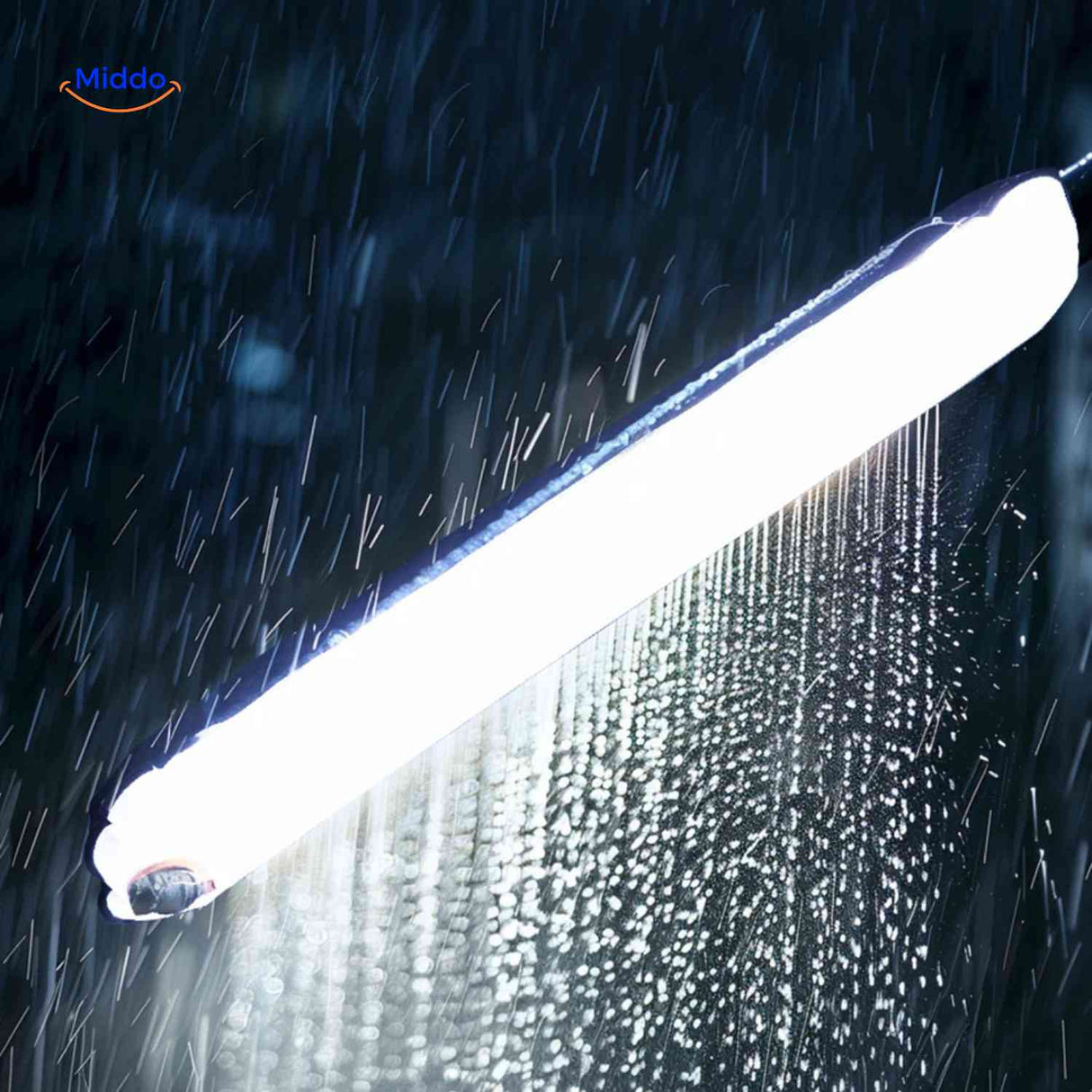 lampe LED tube étanche utilisée en extérieur, résistante aux intempéries