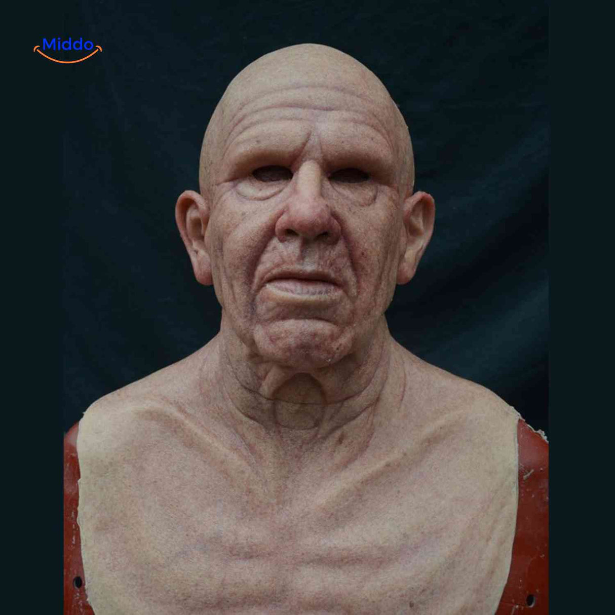 masque latex vieil homme chauve au visage ridé très détaillé, rendu réaliste