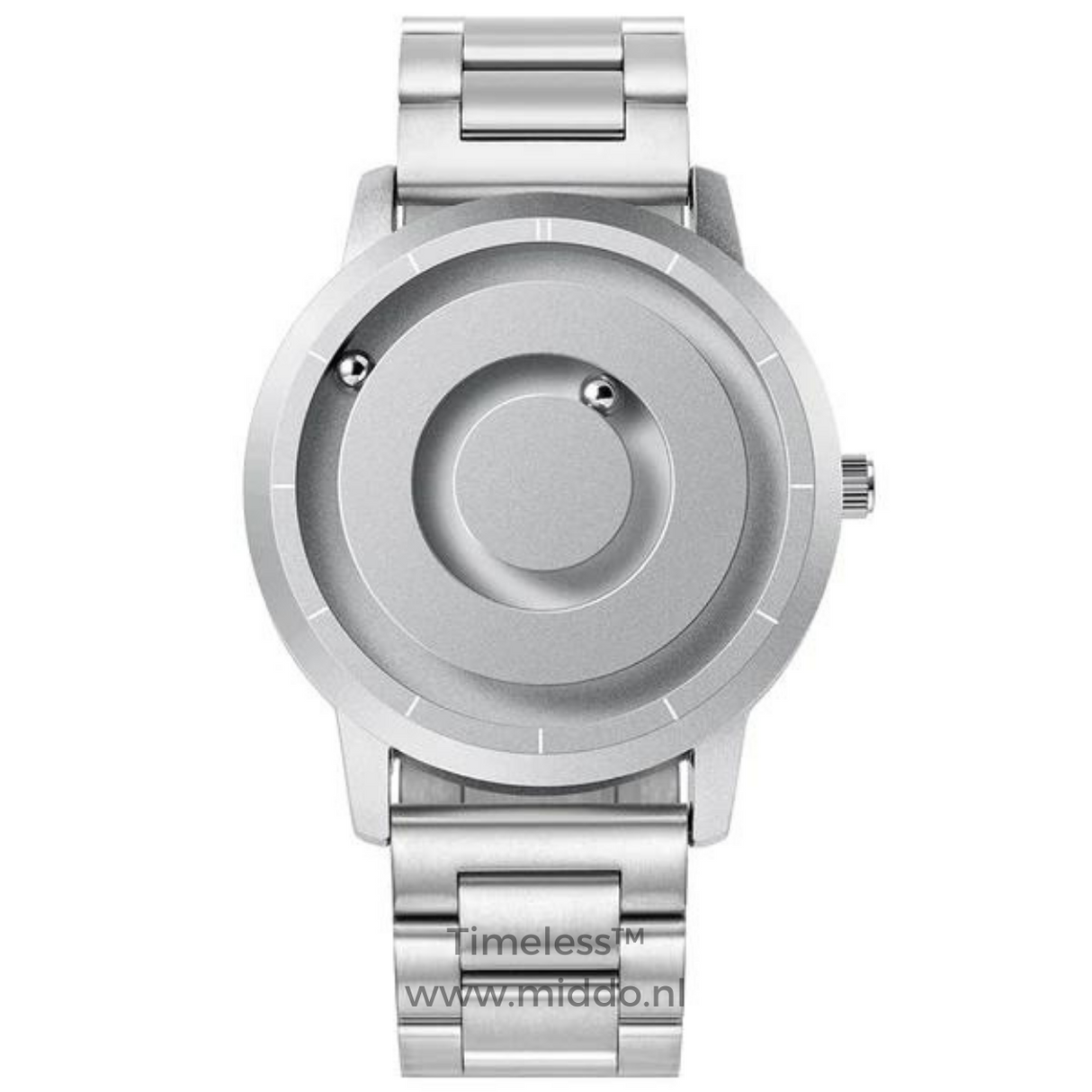 montre magnétique argent minimaliste avec bracelet acier, vue de face sans chiffres sur cadran