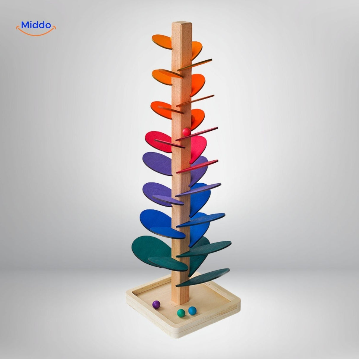 assemblage de la piste à billes arbre avec ses feuilles multicolores en bois