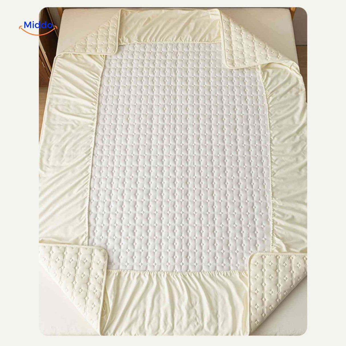 protège-matelas avec coins couvrants élastiques enveloppant totalement les angles du matelas