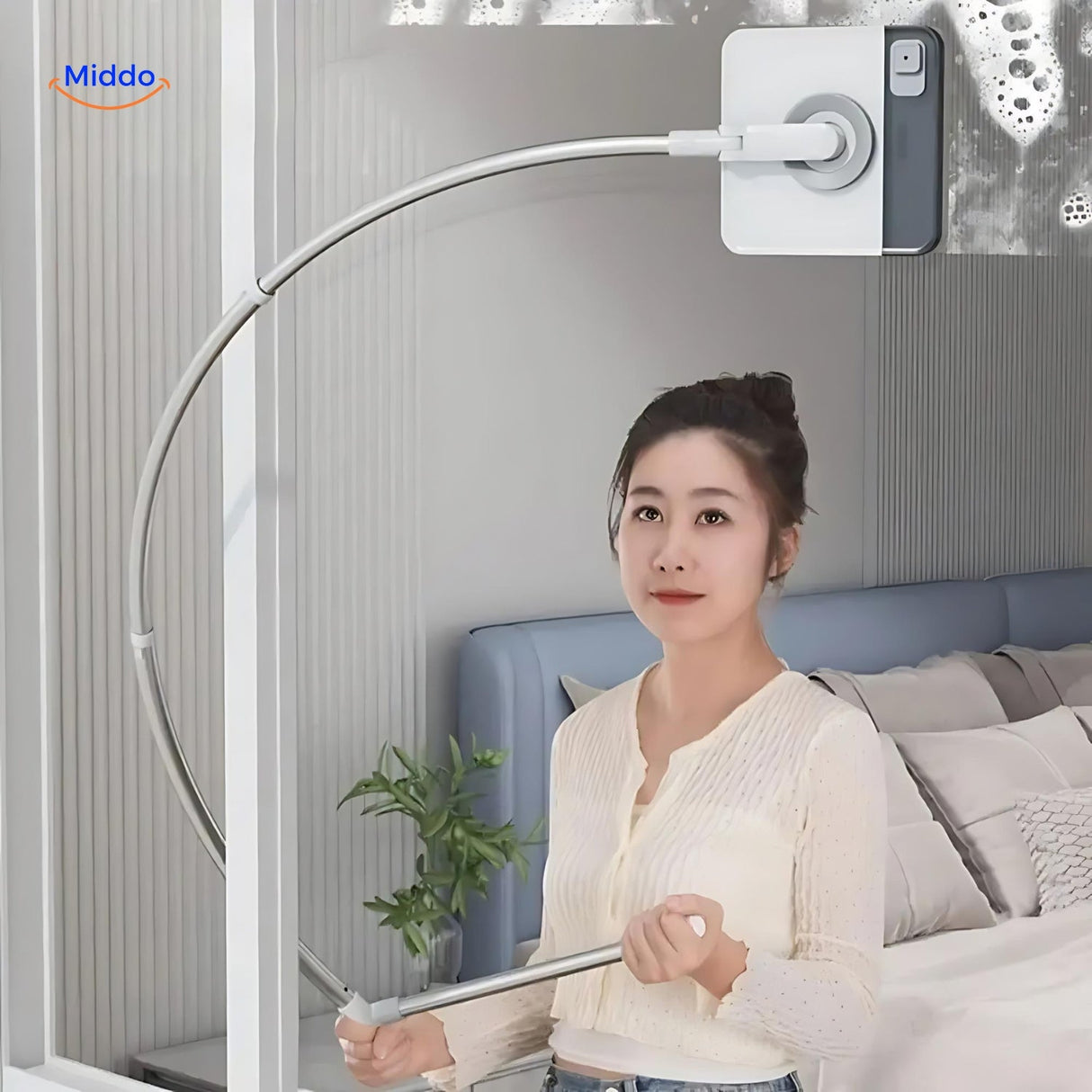 utilisation du lave-vitre double face pour nettoyer des fenêtres à grande hauteur en sécurité