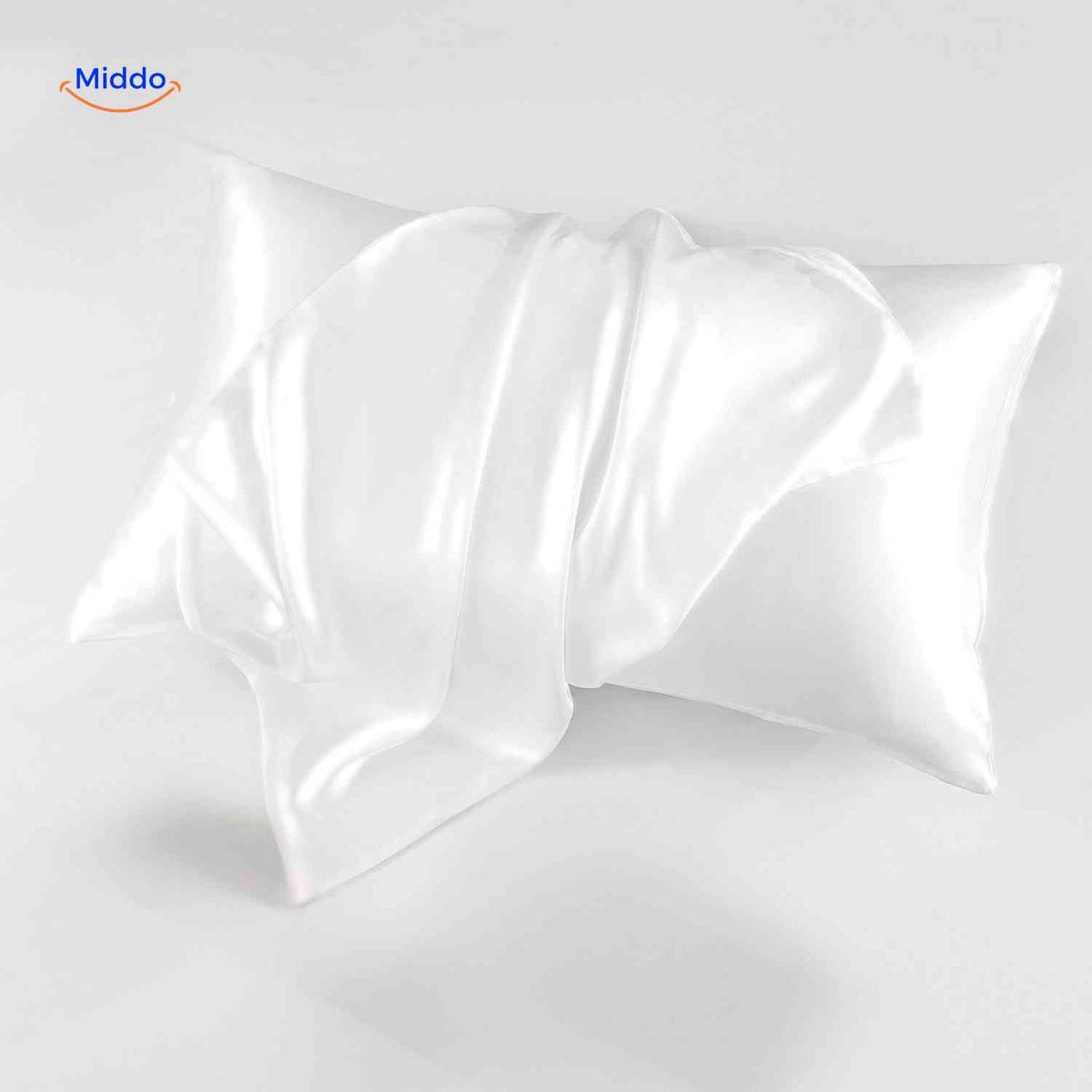 taie d'oreiller en satin blanc, douce et protectrice pour les cheveux