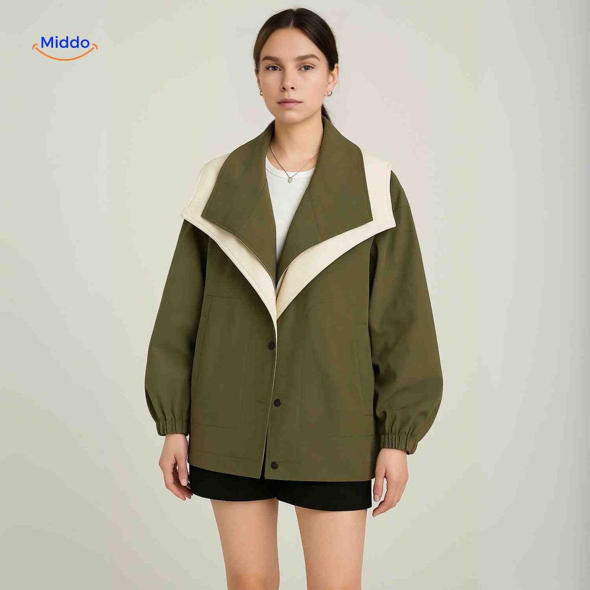 veste oversize verte col contrasté, look tendance déperlant pour femme