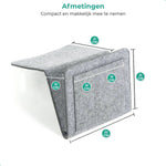 Lichtgrijze bedCaddy met aanduiding van de afmetingen op een witte achtergrond.