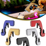 Afbeelding van 5 verschillende kleuren drankpistolen in het paars, goud, zwart, zilver en rood, de goudkleurige vult een glas.