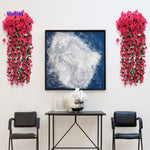 Twee rode charmante orchideeën decoraties aan muur