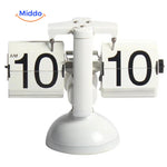 Elegante Retro Flip Vintage Flip Klok Met Kwarts Uurwerk Geheel Witte Kleur www.middo.nl