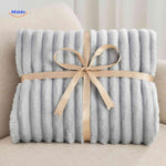 Fluffina Dekentje premium pluche deken www.middo.nl