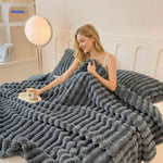 Fluffina Dekentje warme knuffel pluche deken www.middo.nl
