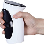 GripMaster Pro hand grip trainer in gebruik.