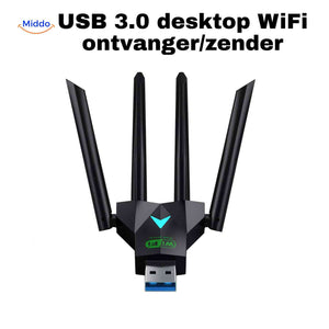 adaptateur wifi installé sur un ordinateur de bureau pour connexion sans fil