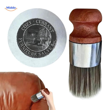 baume nourrissant pour cuir en gros plan, texture onctueuse pour nourrir et protéger