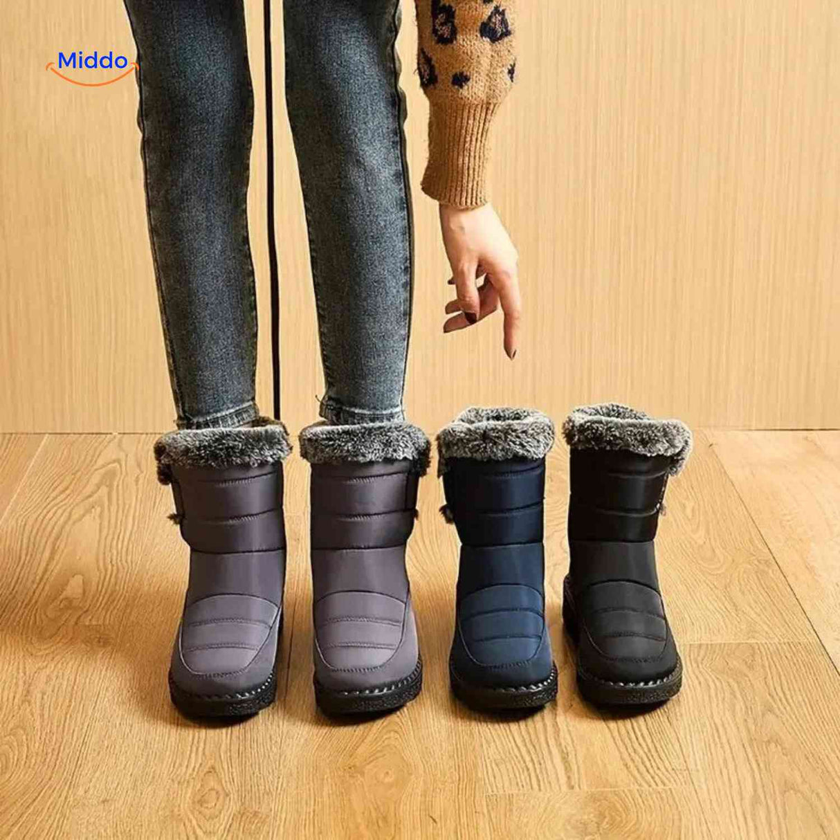 bottes d'hiver disponibles en noir et gris, ensemble de deux coloris