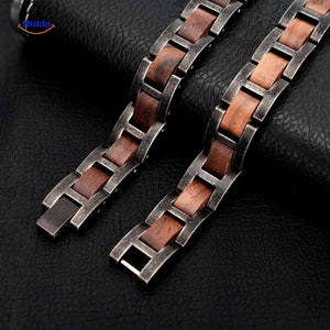 vue de face du bracelet bois et métal, design équilibré et intemporel