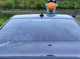 processus de séchage simplifié avec un chiffon microfibre ultra absorbant pour voiture