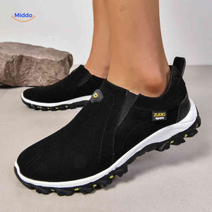 Chaussures homme Stridex à enfiler en suède, noir, mise en situation, vue 17