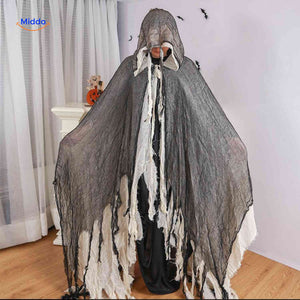 cape d'halloween gris et blanc a l'aspect use, idéale pour un deguisement vintage effrayant