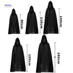 cape noire à capuche disponible en plusieurs tailles pour adultes et enfants