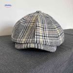 casquette plate en laine à carreaux gris et jaune, coupe classique