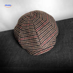 casquette plate motif carreaux marron et rouge en laine mélangée