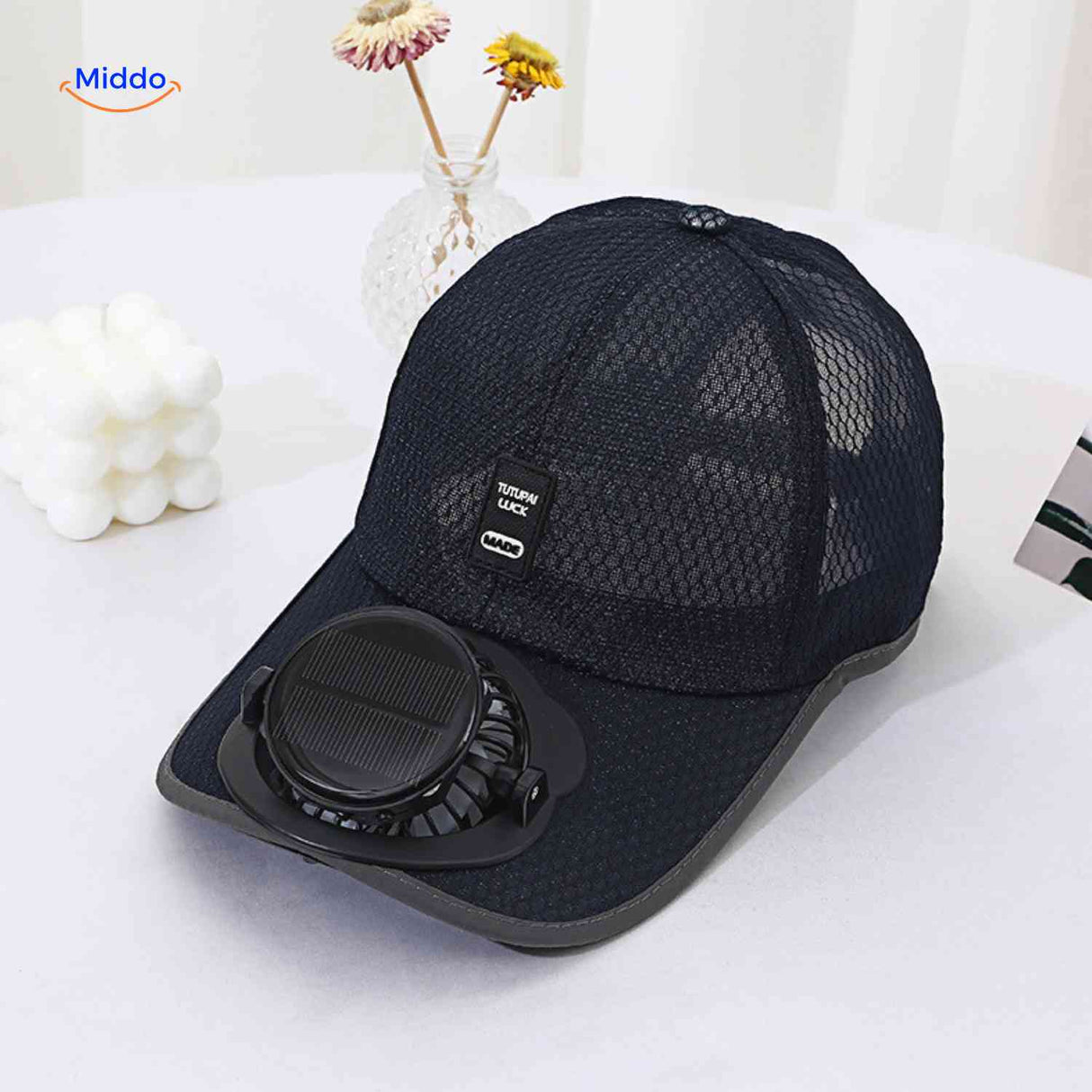 casquette rafraîchissante noire avec ventilateur solaire et protection UV rechargeable