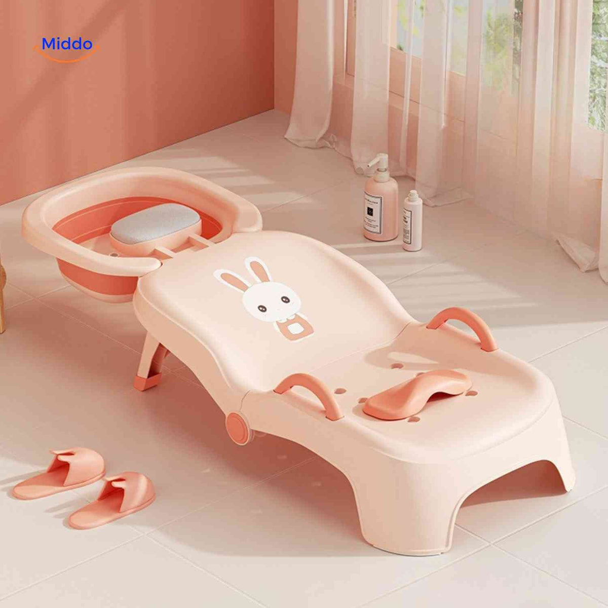 chaise de bain bébé avec appuie-tête réglable pour un maintien confortable et sécurisé