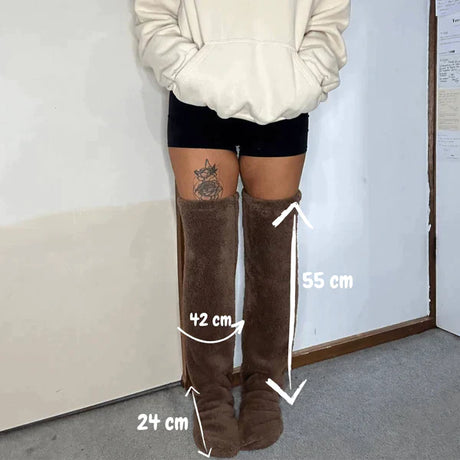 chaussettes d'hiver portées avec indication des dimensions en centimètres