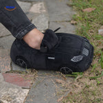 chaussons forme voiture noir pour couvrir les pieds au chaud à la maison
