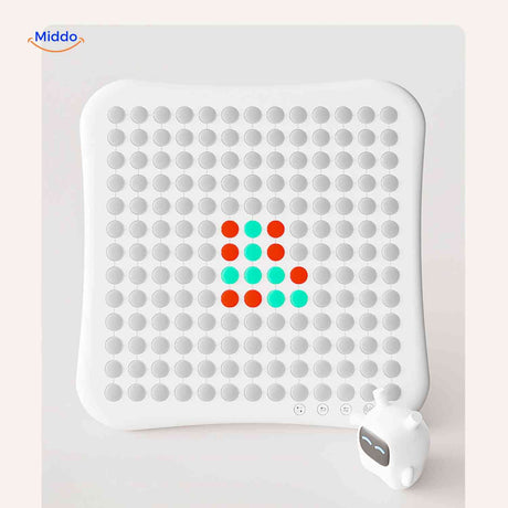 console gobango blanche affichant des pixels colorés avec une figurine robot sur l'écran led