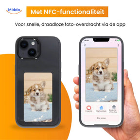 coque iphone e-ink nfc noire avec photo personnalisée affichée sur l'écran e-ink