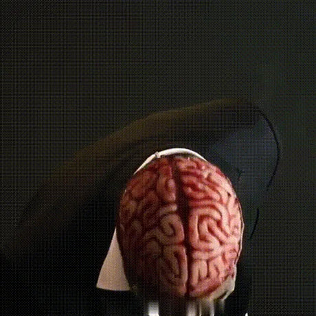 costume halloween squelette avec tête ouverte laissant apparaître le cerveau