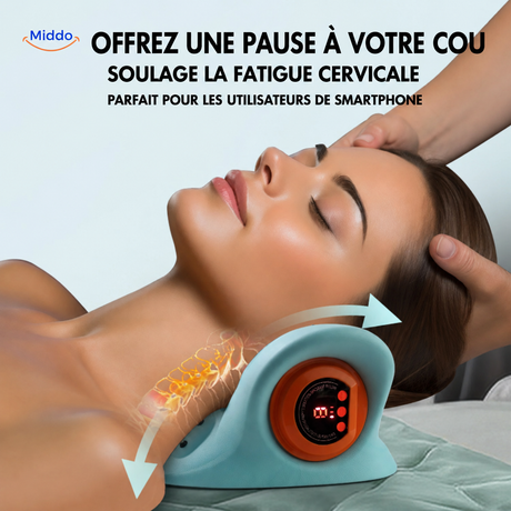 coussin de massage cervical utilisé à domicile pour un soin relaxant de la nuque après une journée de travail