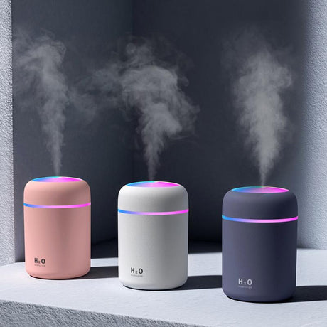 diffuseur d'humidité aromatique magic air disponible en 3 coloris avec veilleuse LED intégrée