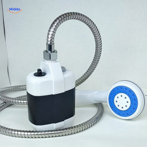 douche usb rechargeable conçue pour minimiser la consommation d'eau à chaque utilisation