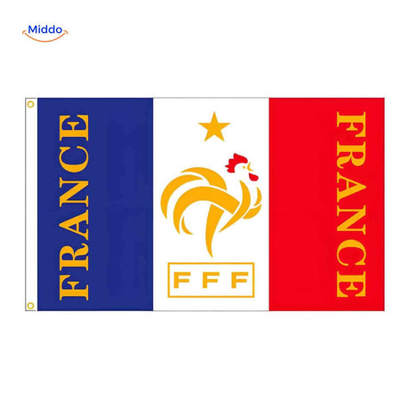 drapeau de l'équipe de France avec logo FFF, idéal pour supporter les Bleus en coupe du monde