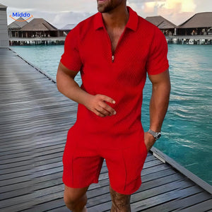 ensemble estival 2 pièces chemise légère et short rouge porté en vacances
